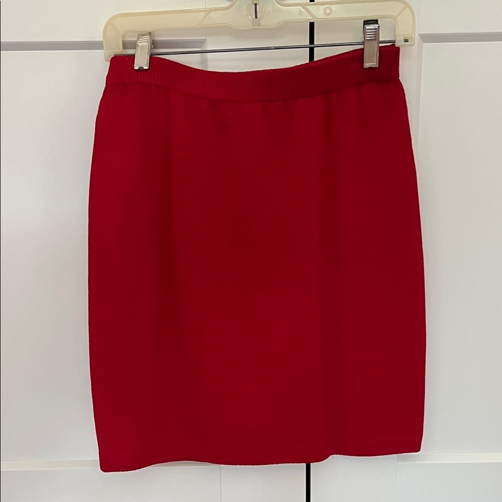St. John Vibrant Red Pencil Skirt